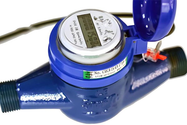 光電直讀遠(yuǎn)傳水表安裝簡單嗎？