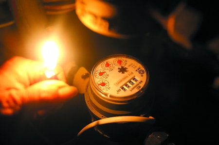 1個月居然用水67噸　這智能水表怎么了？